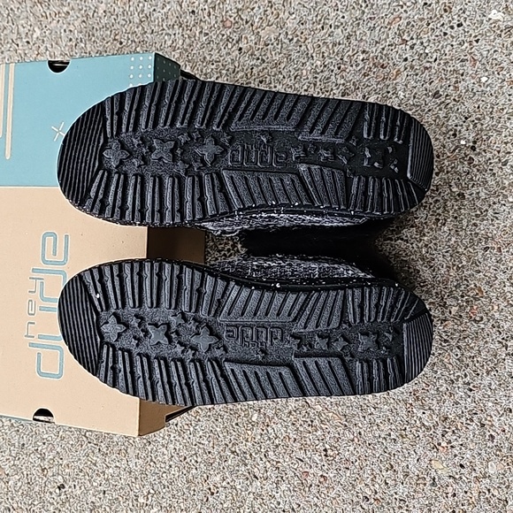 NWT NEW Hey Dude Britt Youth Boho Cookies And Cream Size 1 - Picture 8 of 13